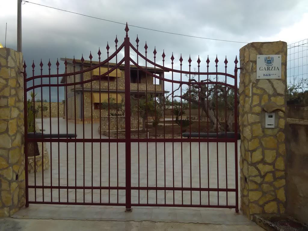 B&B Garzia Marinella  Bagian luar foto